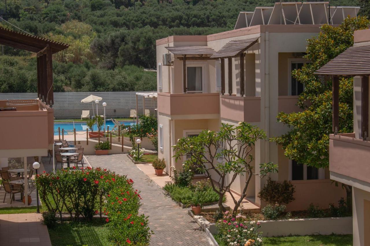 Evdokia Αpartments & Dimitra Village Agia Marina 외부 사진