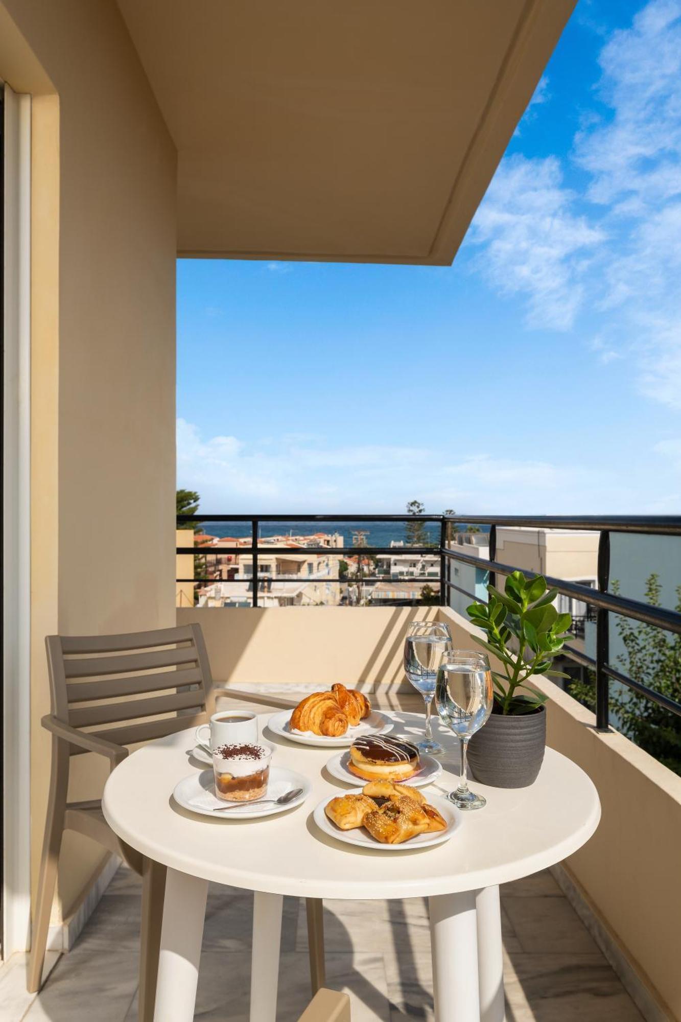 Evdokia Αpartments & Dimitra Village Agia Marina 외부 사진